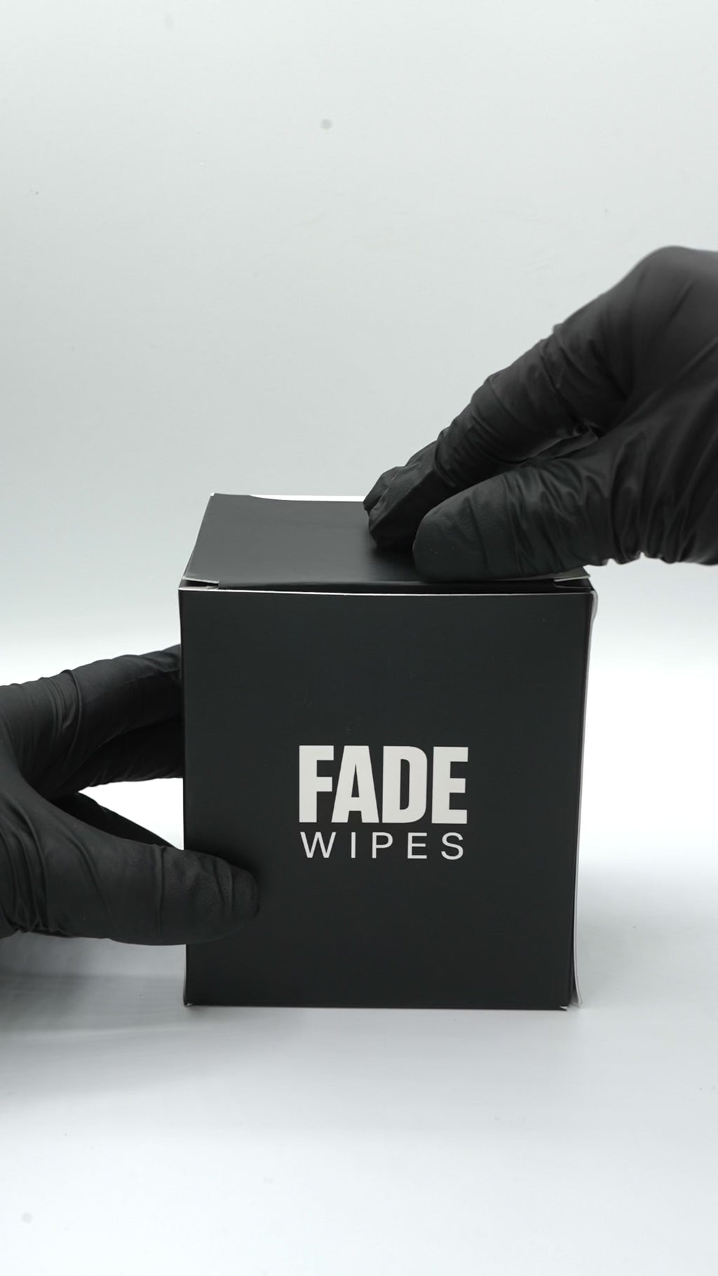 100 pack Aftershave Wipe